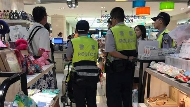 控新鞋會咬腳　奧客要求賠償還報警
