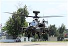AH-64E阿帕契攻擊直升機離場。（記者邱榮吉/左營拍攝）