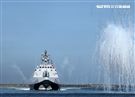 光六飛彈快艇、沱江艦性能展示。（記者邱榮吉/左營拍攝）