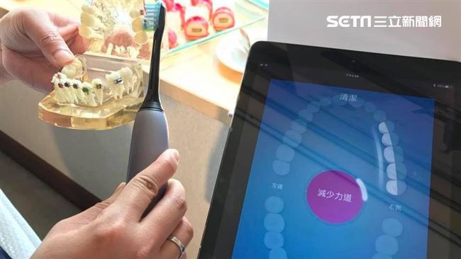 APP偵測刷牙方式　輕鬆避潔牙盲區