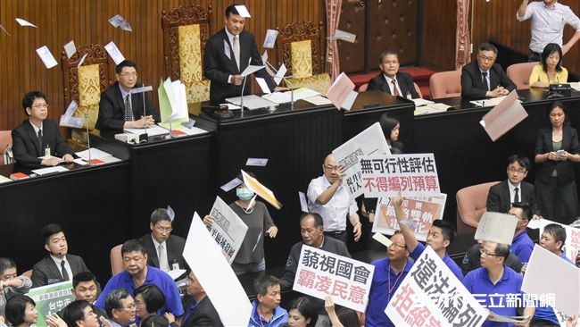 立院表決通過　前瞻預算直接付委