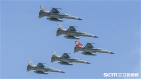 空軍第四二七戰術戰鬥機聯隊IDF型戰機接機25周年活動 圖／記者林敬旻攝