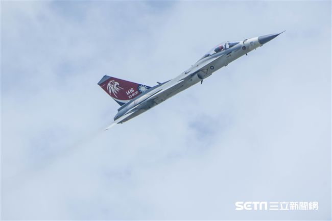 空軍第四二七戰術戰鬥機聯隊IDF型戰機接機25周年活動 圖／記者林敬旻攝