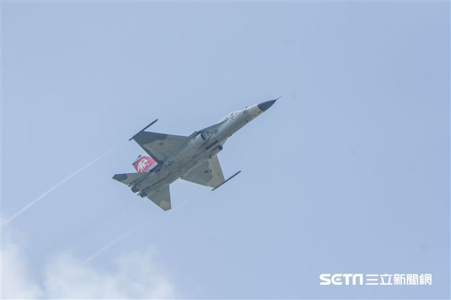 空軍第四二七戰術戰鬥機聯隊IDF型戰機接機25周年活動 圖／記者林敬旻攝