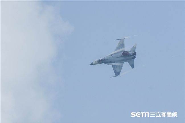 空軍第四二七戰術戰鬥機聯隊IDF型戰機接機25周年活動 圖／記者林敬旻攝