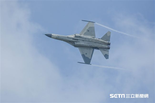 空軍第四二七戰術戰鬥機聯隊IDF型戰機接機25周年活動 圖／記者林敬旻攝