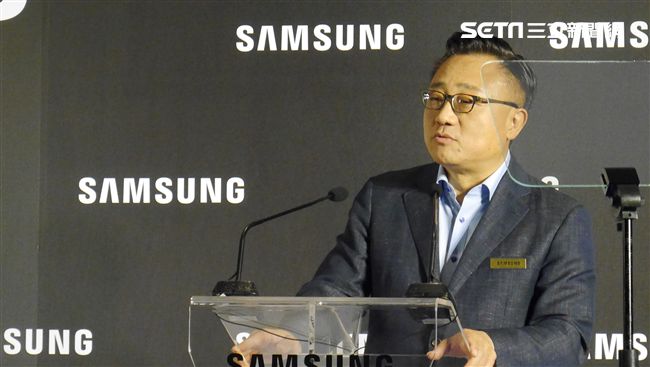 三星高東真旋風訪台　找電信商談5G