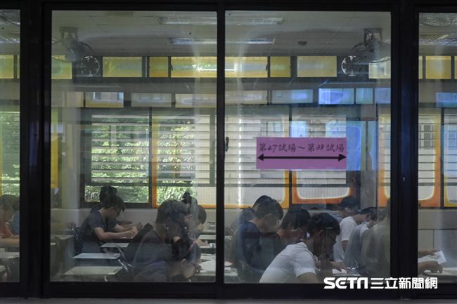 學測數學近4年來最簡單　均標升2級