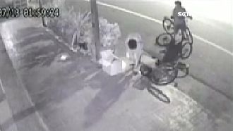 惡男縱火燒蠟燭堆　業者以為是血嚇壞