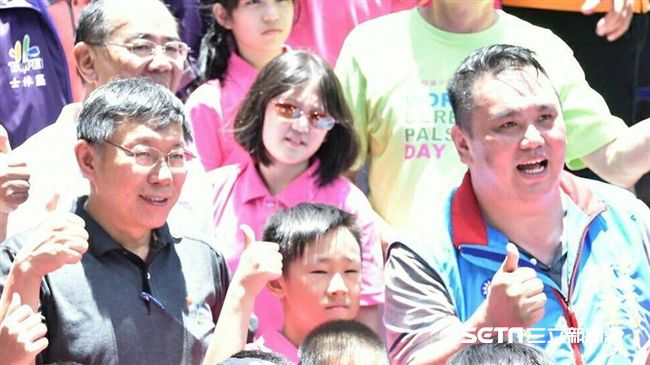 丁守中稱做市長比柯好　柯文哲：當然