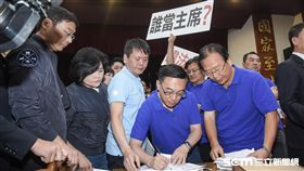 立法院財政委員會審查前瞻基礎建設條例預算，陳宜民、林為洲、林德福 圖／記者林敬旻攝