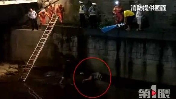 跳河輕生水位太淺　女摔到骨折慘哀號