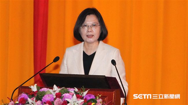 向台商喊話　小英引「滅火器」歌曲