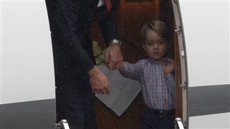 跟爸媽出訪鬧彆扭　喬治小王子拒下機