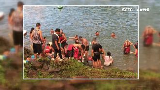 日月潭淪天然澡堂　選手拿沐浴乳洗頭