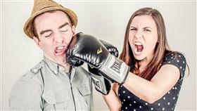 否定.溝通,說話,家人,父母,講話,長輩,否定,吵架,親屬,口氣,暴怒　圖／翻攝自Pixabay https://goo.gl/i1mHBI