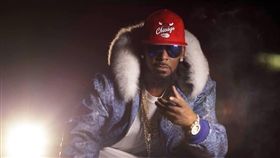 美國男歌手勞凱利（R. Kelly）被控囚禁6名女子。（圖／翻攝自勞凱利臉書）