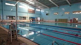 長青村養生游泳池臉書