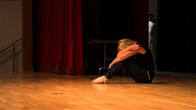 -性侵-害怕-性騷擾-哭泣-失落-
圖／攝影者COMSEVENTHFLT, Flickr CC License
https://www.flickr.com/photos/us7thfleet/9392905898/