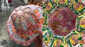 阿嬤,飲料,帽子,遮陽帽,回收,再利用　圖／翻攝自爆料公社