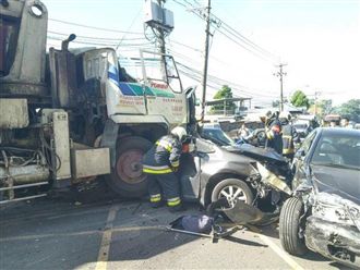 仰德大道詭事頻傳　「ㄇ型彎」抓交替