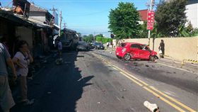 連環車禍,車禍,肇事,陽明山,仰德大道事故
圖/爆料公社
