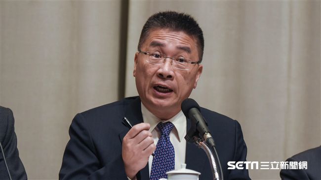 傳邀徐國勇入黨團群組！吳思瑤：強化溝通