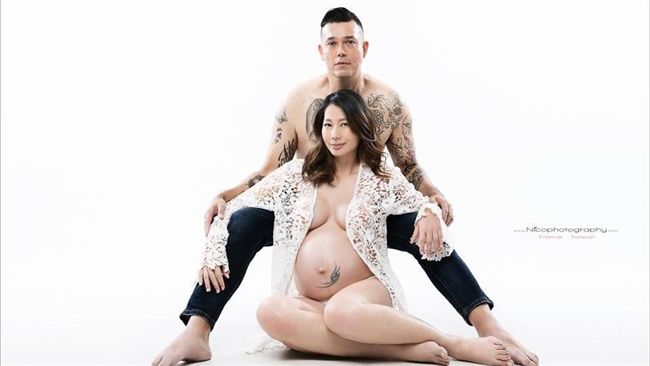 丁寧霸氣拍孕婦照　上空大露性感豪乳