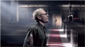 聯合公園,神曲,主唱,Chester Bennington,Numb,In The End,Linkin Park,Meteora　圖／翻攝自YouTubehttps://goo.gl/BNO6y7