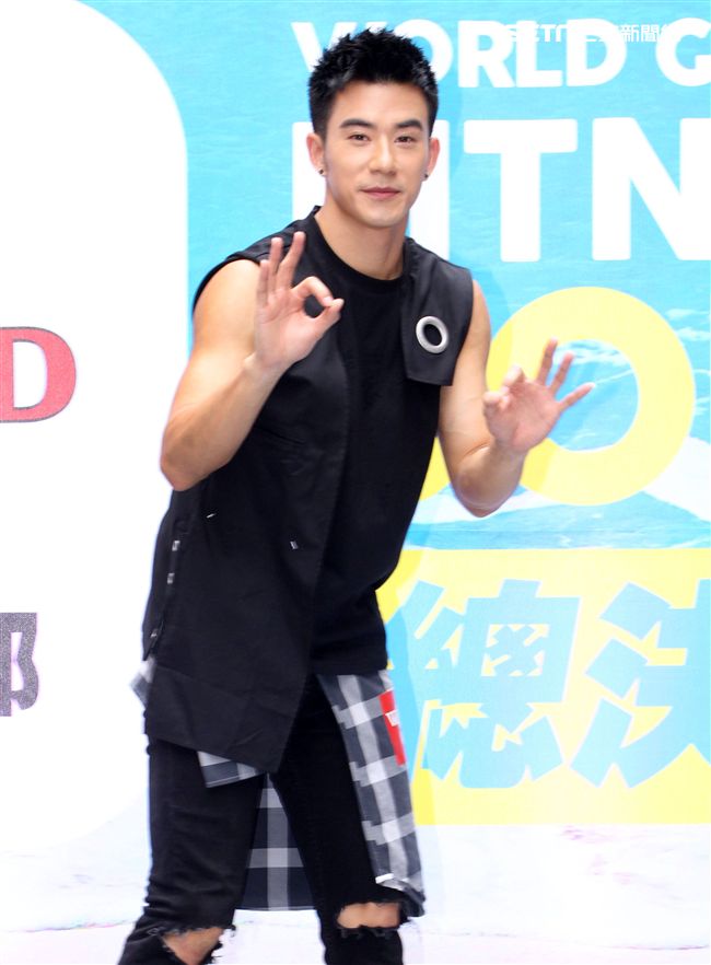 小甜甜、JR健身減肥成功因此愛上運動、分享經驗。（記者邱榮吉/攝影）