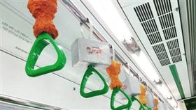 外送,廣告,배달통,雞腿,拉環,鐵盒,裝飾,模型
（圖／翻攝自IG）