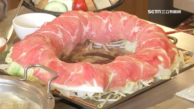 肉食主義的天堂！肉圈圈壽喜燒大滿足