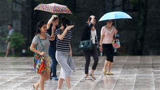 氣溫回升終放晴　全台防午後雷陣雨