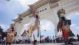 眾神上凱道 府：不會干預宗教自由(圖/中央社)