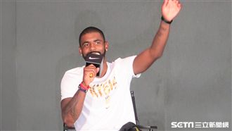 厄文晚間開球　先用中文說中華隊加油