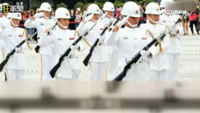 「帥的嫑嫑的」海軍自製搞笑影片募兵