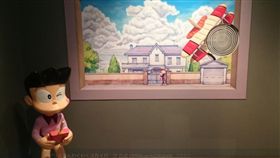 小夫玩遙控飛機（圖／翻攝自推特）