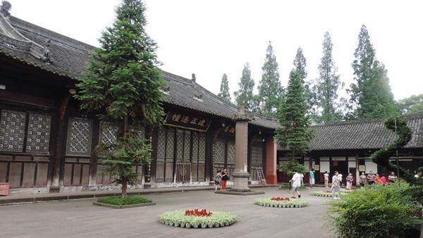 佇立千年鬧中靜幽　中國成都文殊院