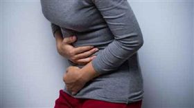 流產、生理痛、生理期、肚子痛、月經、胃痛／達志影像／美聯社