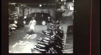 不爽新北市調處　男丟爆裂物洩憤