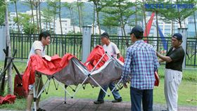 退伍軍人國防部前紮營抗議（圖／記者邱榮吉攝）
