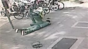 大眾銀行,歹徒,搶劫,假槍,保全,報警,搶匪