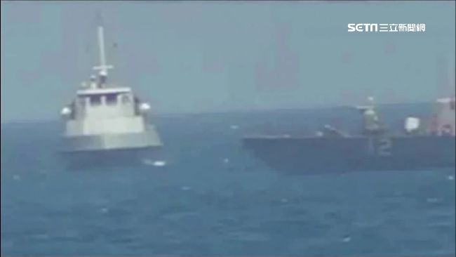伊軍艦高速逼近　美方避免相撞開火了