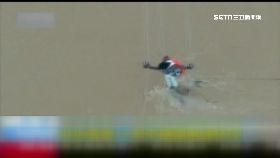 A洪災爬電桿1000