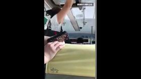 公車司機開太慢遭大媽嗆：我有付錢欸（圖／翻攝自新竹爆料公社）