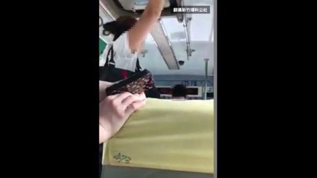 轟公車司機開太慢　婦嗆：我有付錢耶