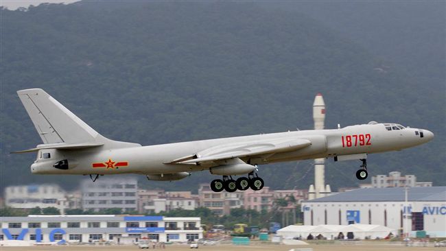 轟6闖台識別區　共軍：要常飛多飛