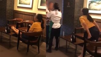 星巴克翹腳放狗亂跑　女被勸阻反嗆聲