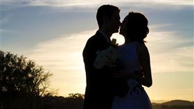 接吻、親嘴、親親／pixabay