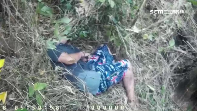 通緝犯躲警跳崖骨折　痛喊：送殯儀館
